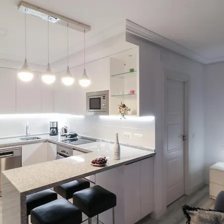 Romana Playa Beachfront * Marbella