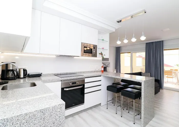 Romana Playa Beachfront Appartamento Marbella